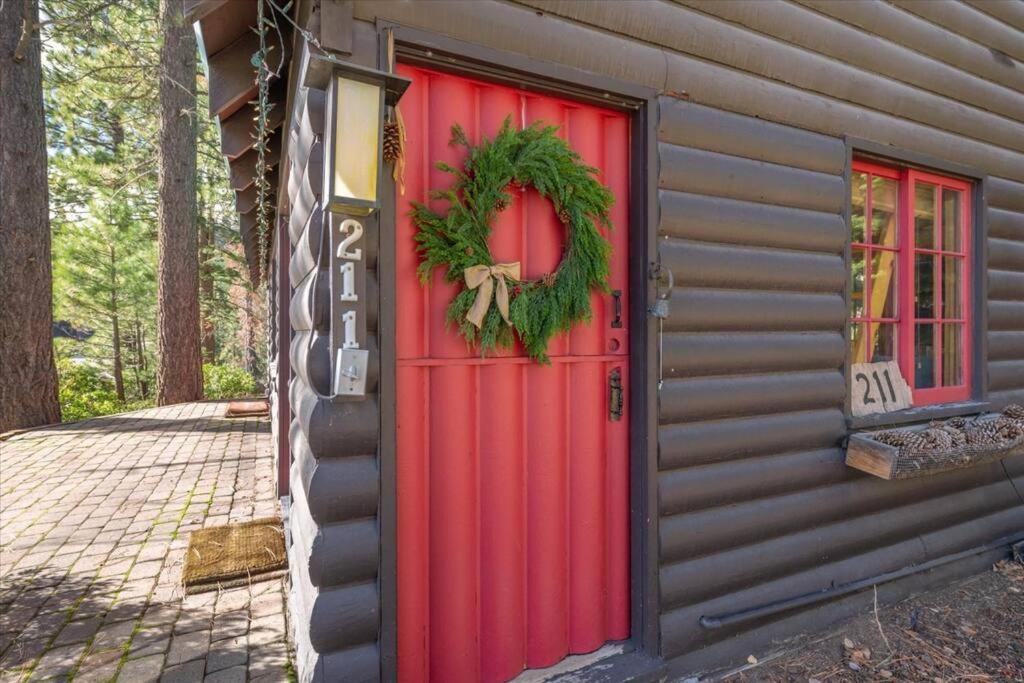 Coziest Cabin In Tahoe W Stone Fireplace Comfy Beds Close To Slopes & Lake Carnelian Bay Екстер'єр фото